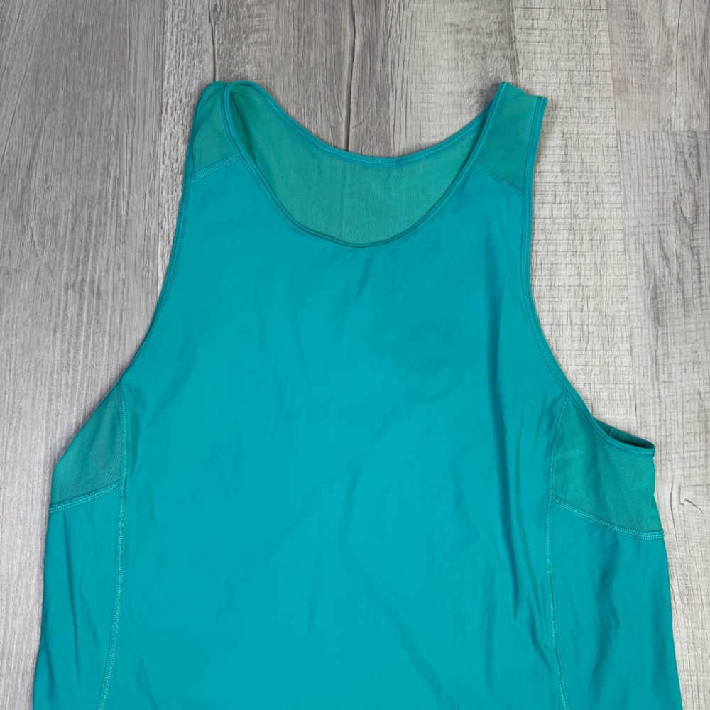 Lululemon blue tank top - Picture 2 of 8